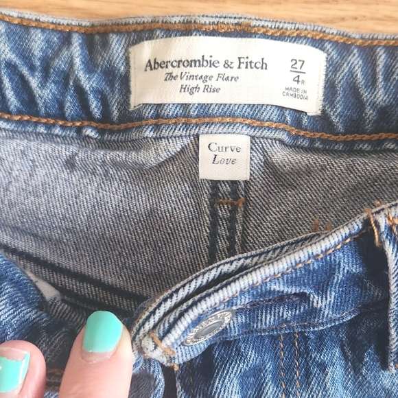 NWT Abercrombie & Fitch The Vintage Flare High Rise Curve Love, Size 27/4 - Picture 4 of 11